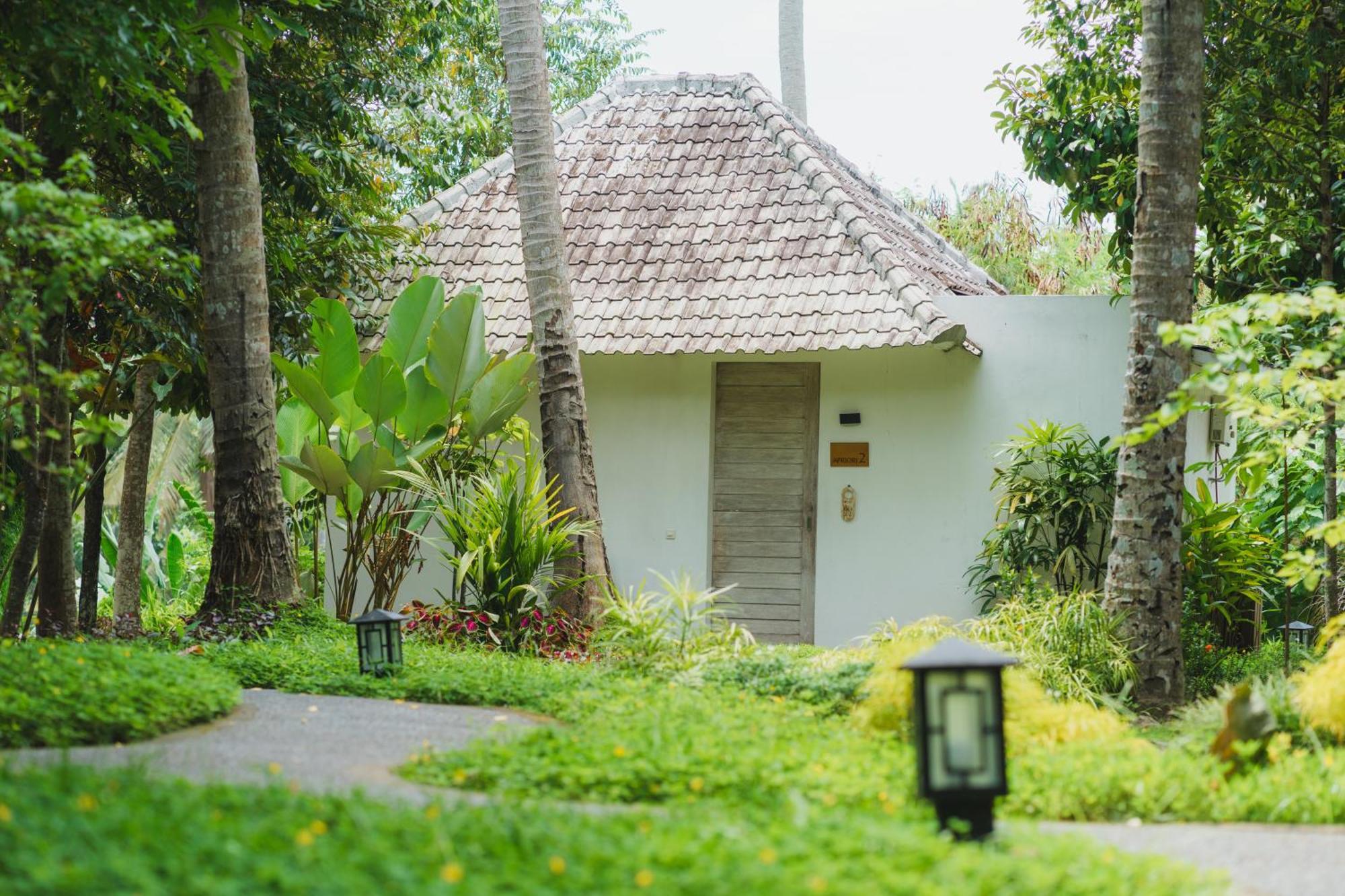 Hot Stone Club Ubud Exterior photo